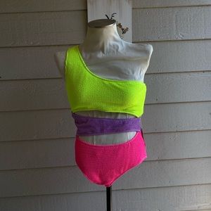 COPY - COPY - Pat Pat tricolor bathing suit! NEW!